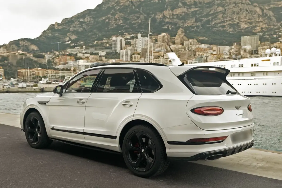 Bentley Bentayga V8-S 2024, exterior — Rome Luxury Cars, Rome. Bentley Bentayga V8-S in Rome Renting the 2024 Bentley Bentayga V8-S in Rome provides a…