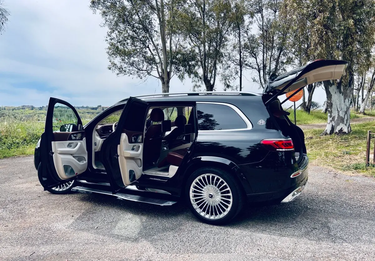 Mercedes Benz GLS Maybach 2022, rear view — Rome Luxury Cars, Rome. Mercedes Benz GLS Maybach in Rome The 2022 Mercedes Benz GLS Maybach is available for…