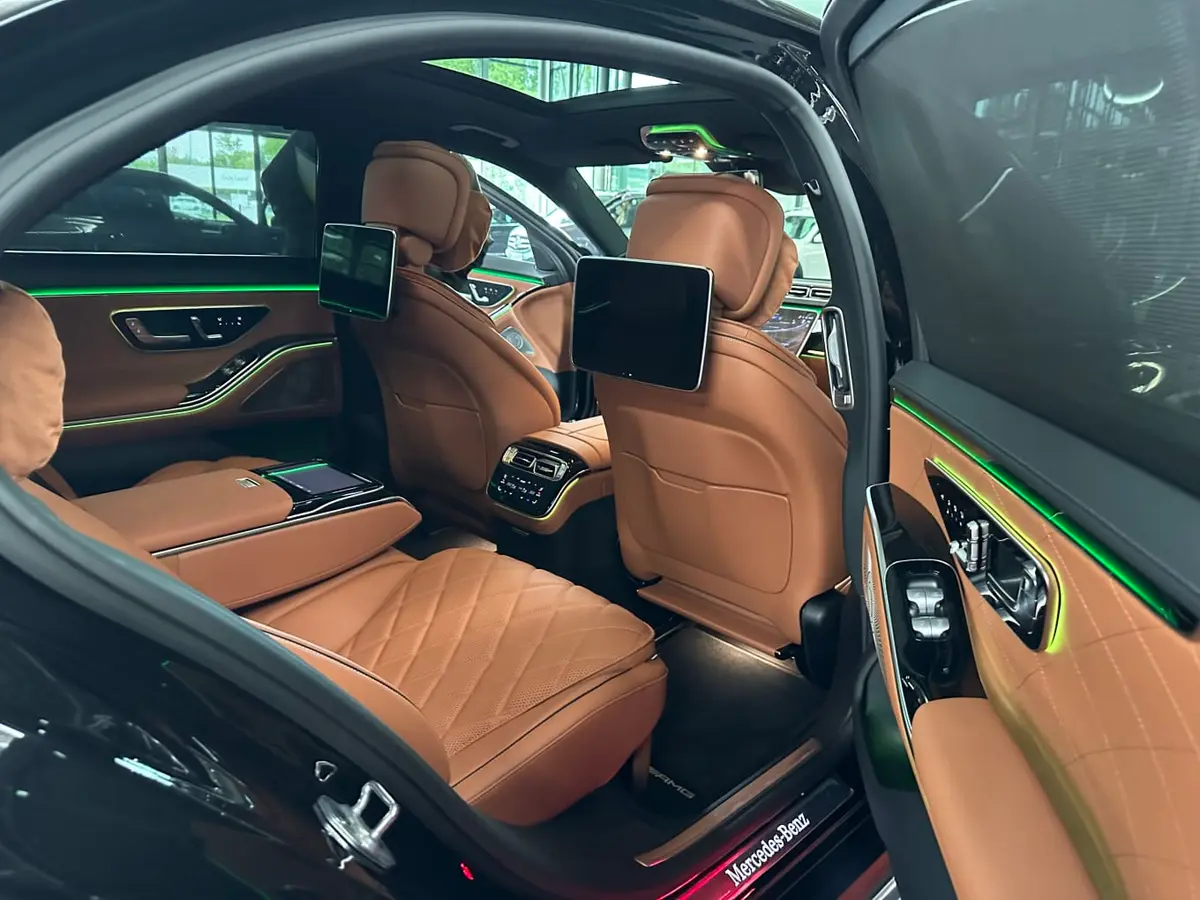 Mercedes Benz S-klasse S400 Long 4-Matic 2023, dashboard — Rome Luxury Cars, Rome. Mercedes Benz S-klasse S400 Long 4-Matic in Rome The 2023 Mercedes Benz S-klasse S400…